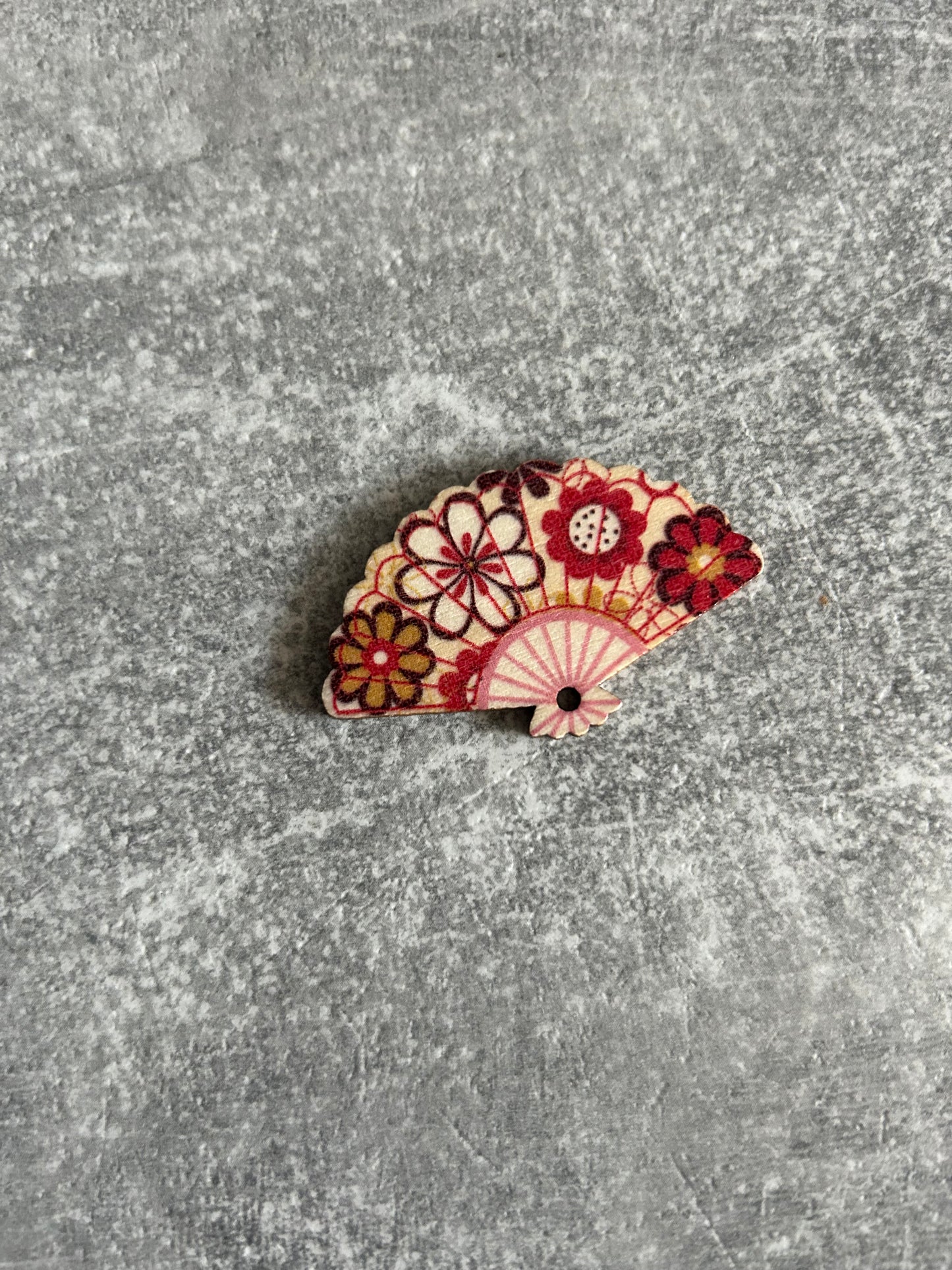 Wooden Fan needle minder
