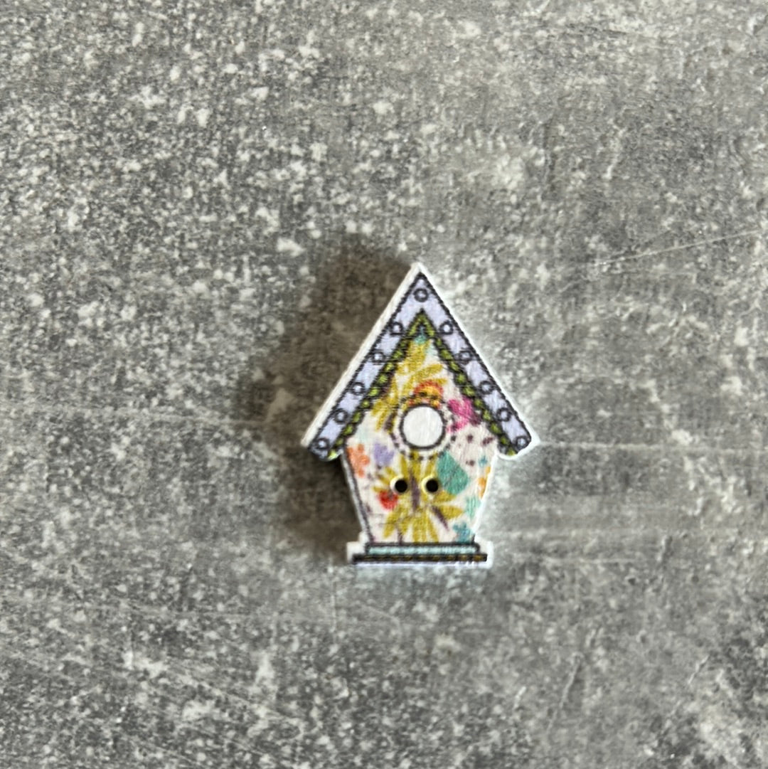Wooden Birdhouse needle minder