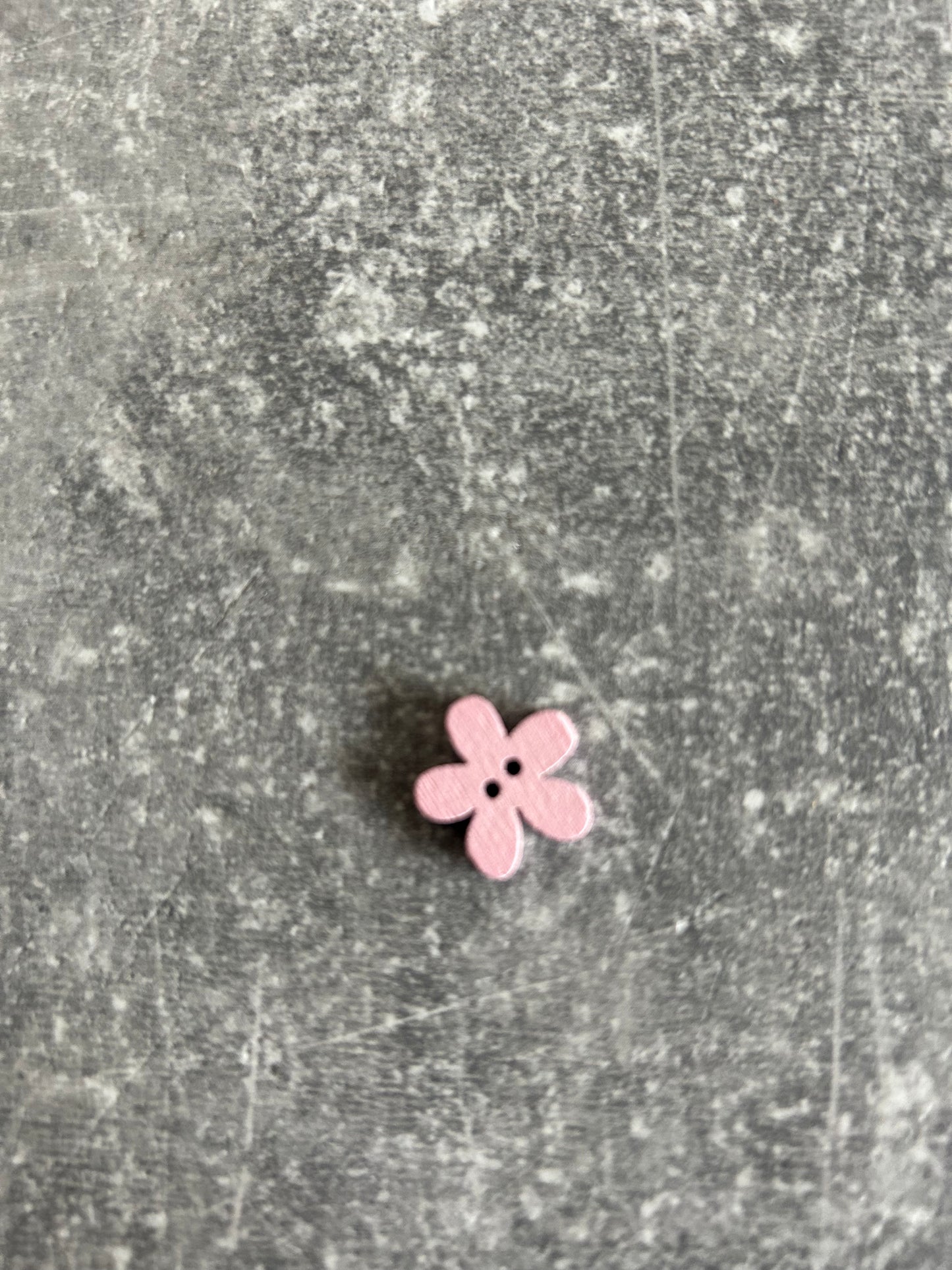 Wooden Flower needle minder