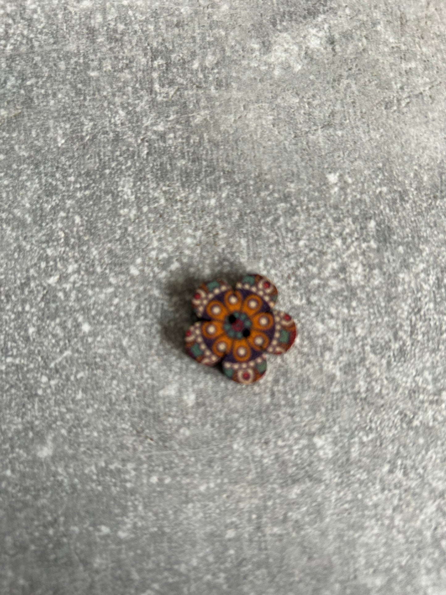 Wooden Flower needle minder