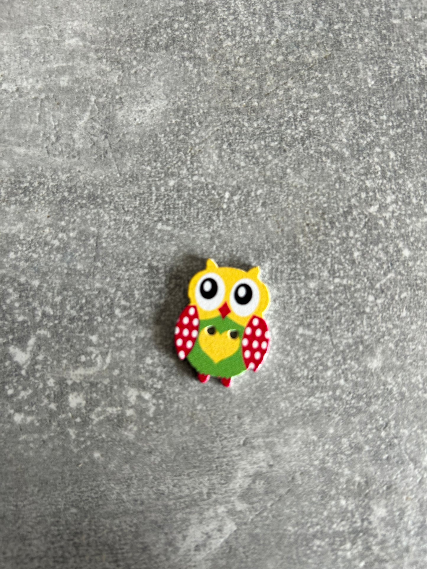 Wooden Owl needle minder