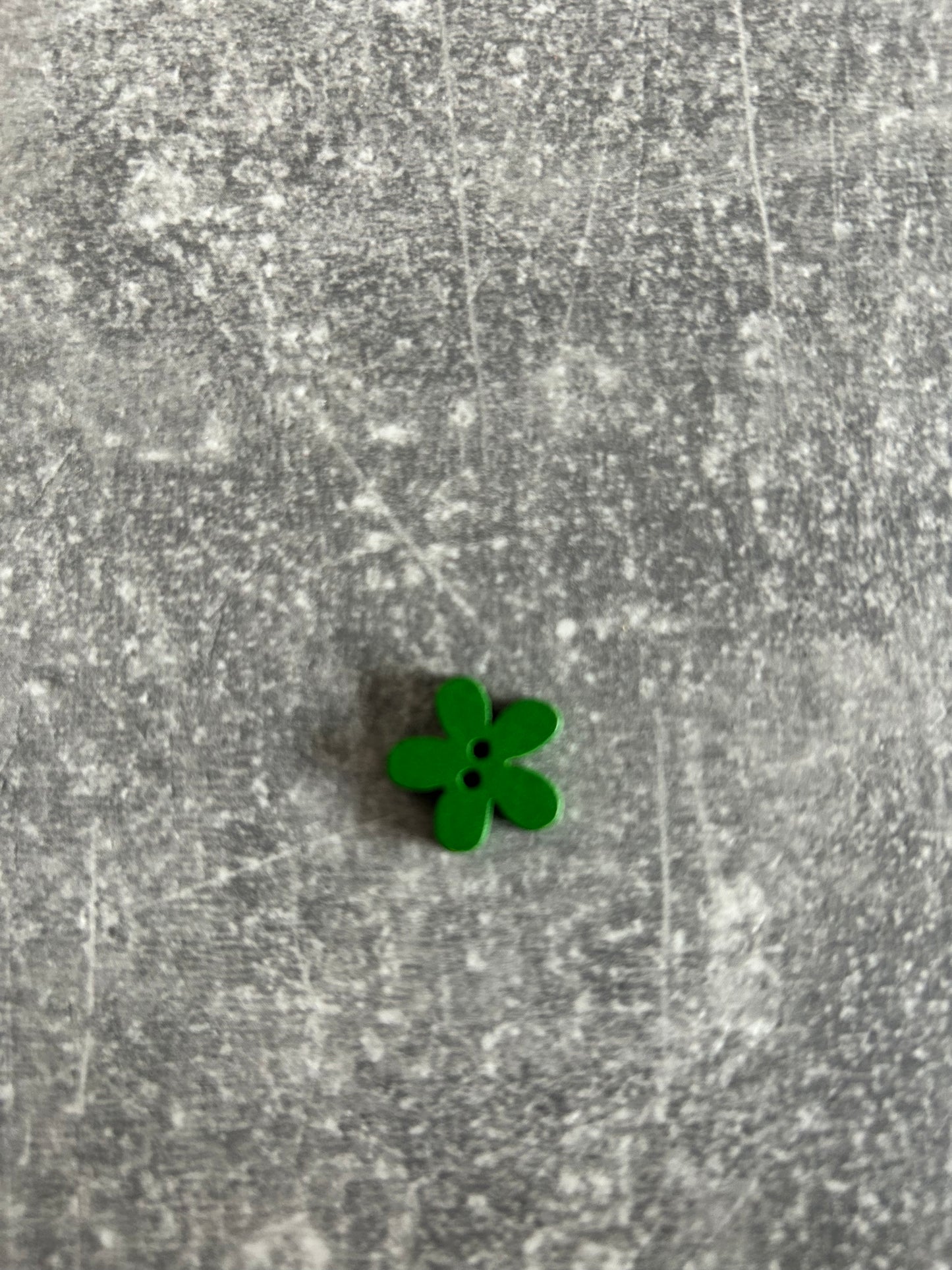 Wooden Flower needle minder