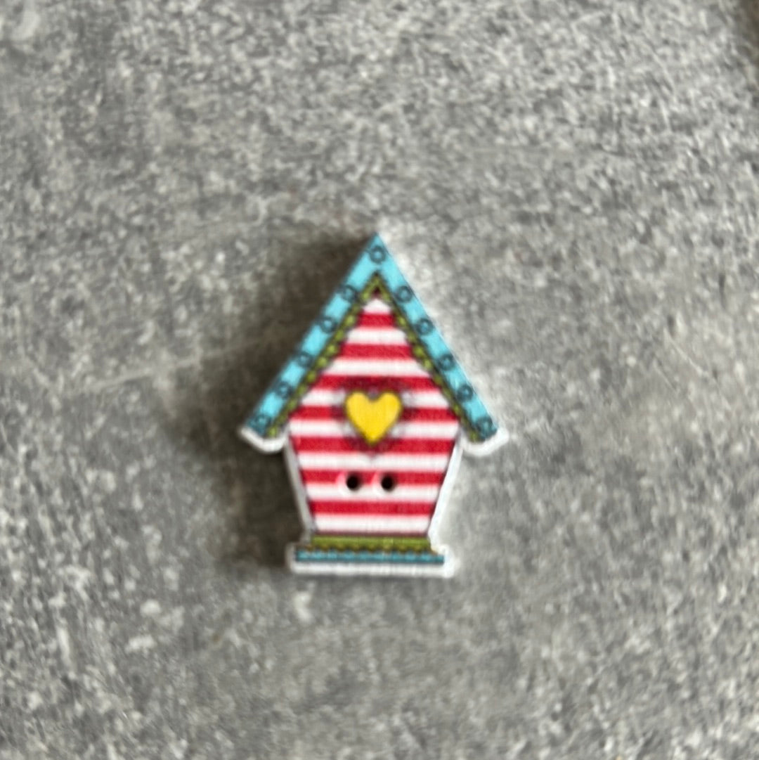 Wooden Birdhouse needle minder