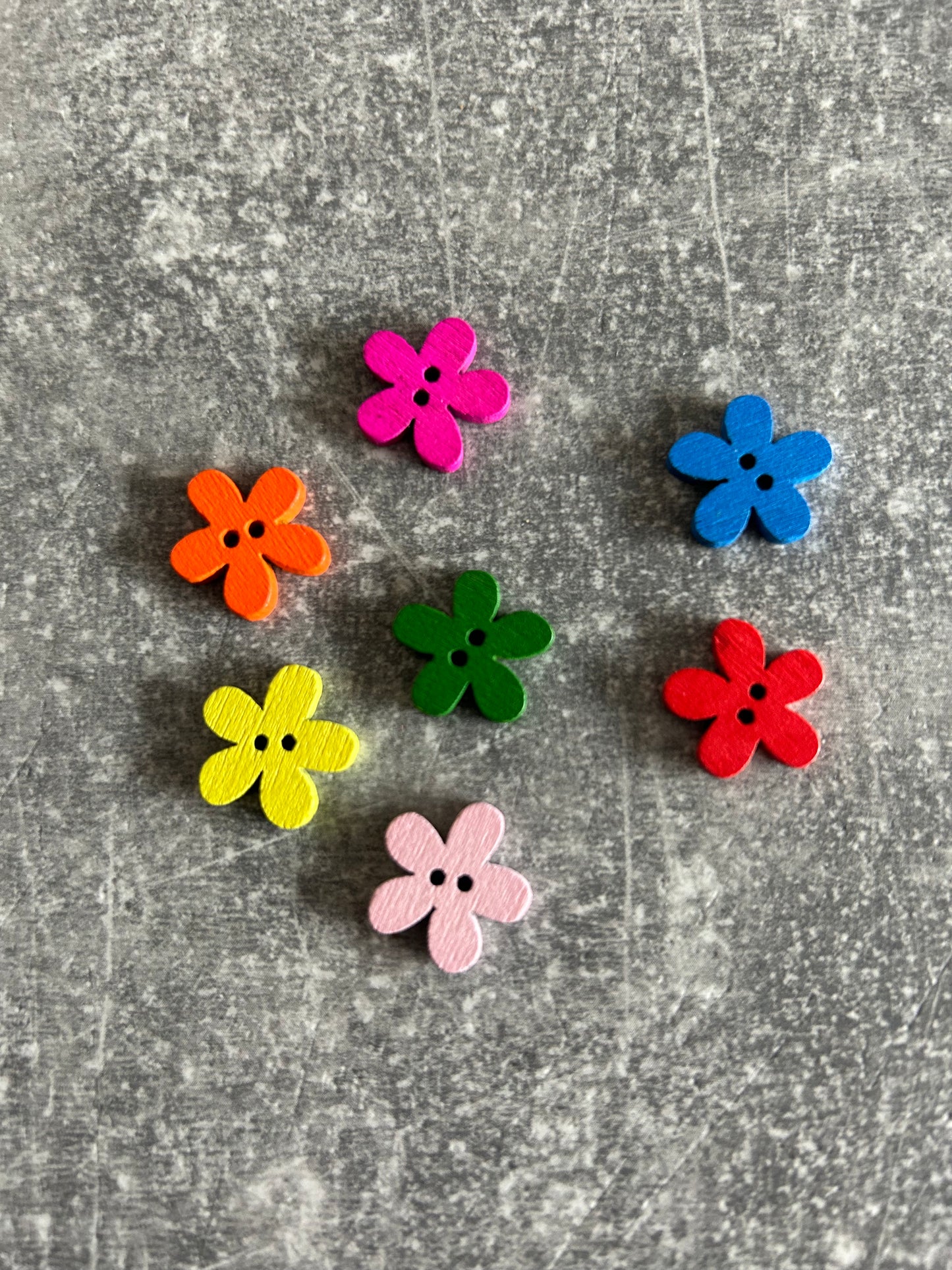 Wooden Flower needle minder