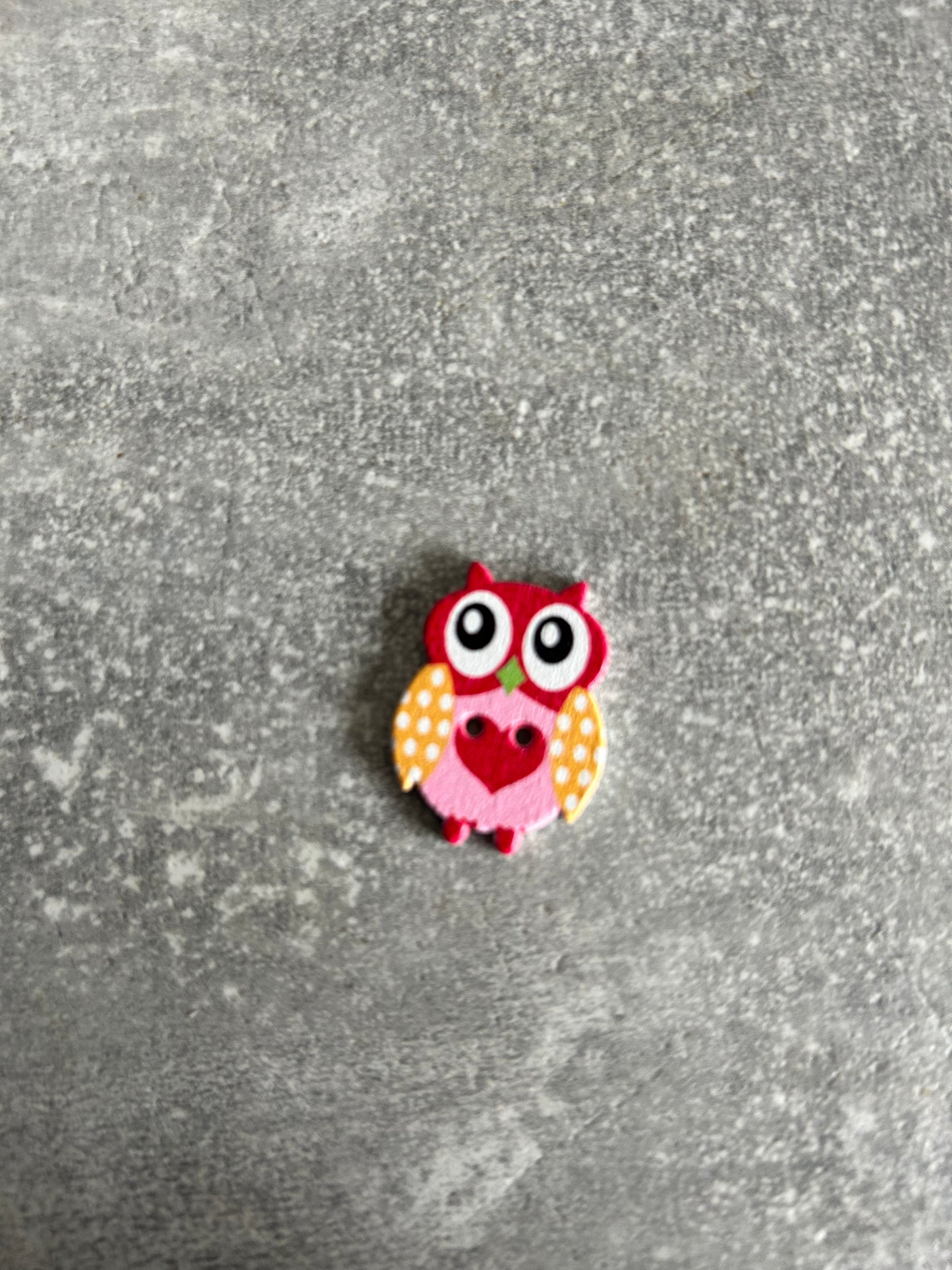 Wooden Owl needle minder