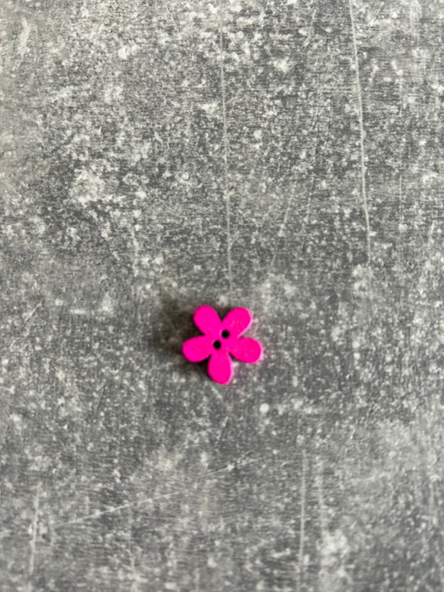 Wooden Flower needle minder