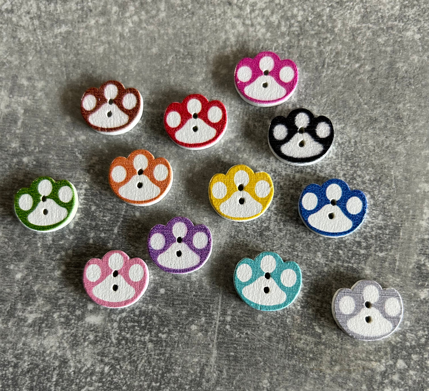 Wooden Paw Print needle minder