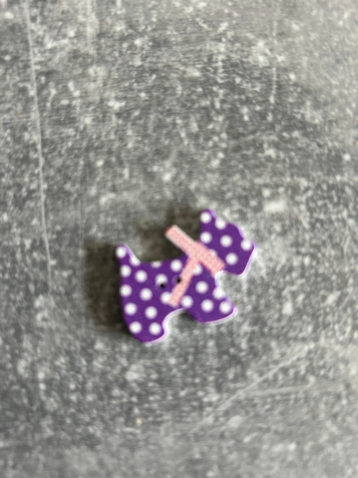 Wooden Dog needle minder