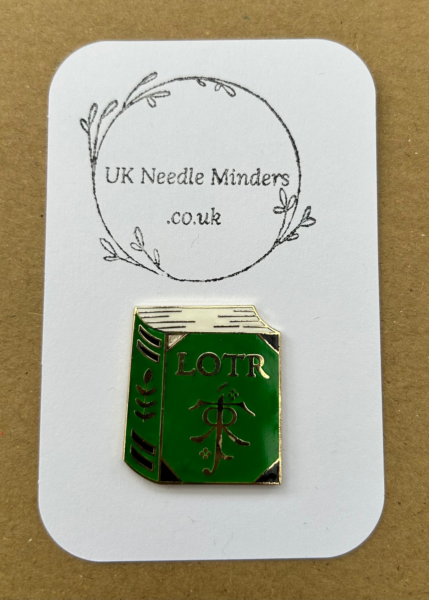 Lord of the Rings Book enamel needle minder