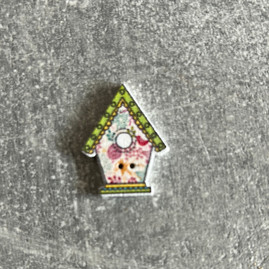 Wooden Birdhouse needle minder