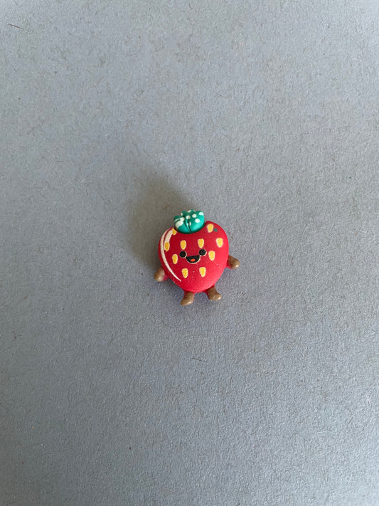 Strawberry 3D needle minder