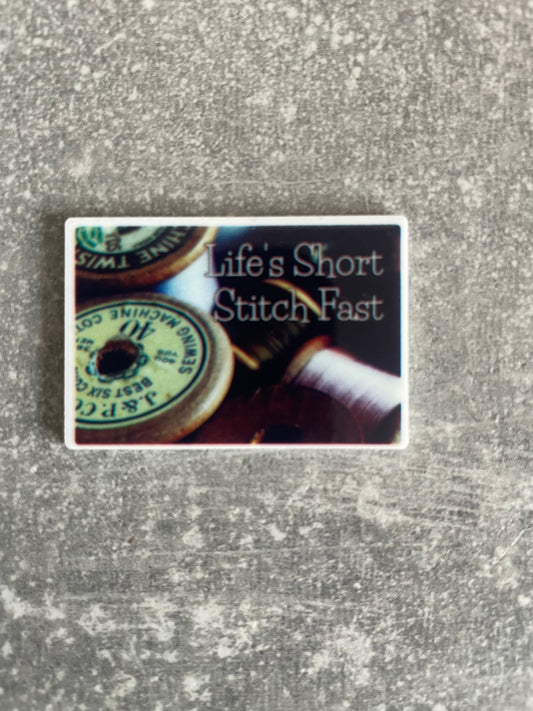 Life’s Short Stitch Fast needle minder